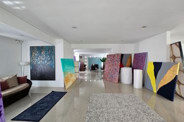 5 Storey Modern Bungalow with KL Skyline view @ Taman Duta, Bukit Tunku