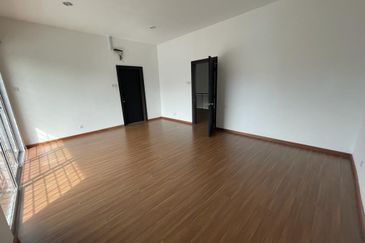 Emerald Garden, Kota Emerald