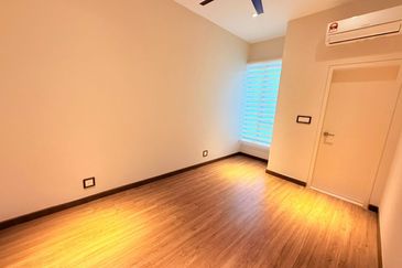 garland 2, kota emerald