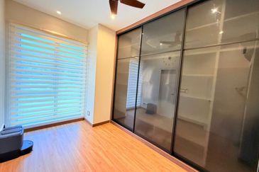 garland 2, kota emerald