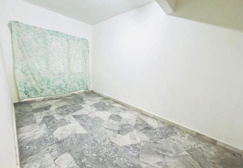 Seksyen 13, Bandar Country Homes