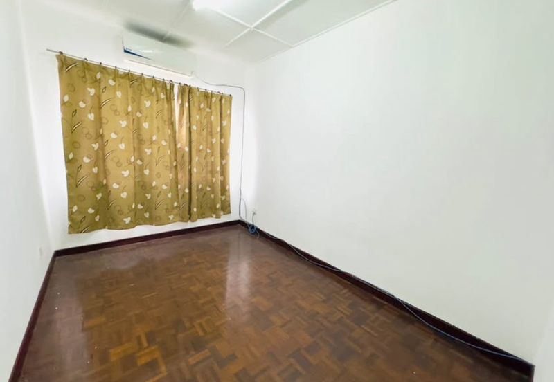 Seksyen 13, Bandar Country Homes