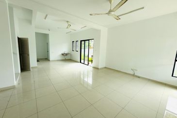 SEIRING RESIDENCE, BANDAR TASIK PUTERI