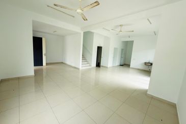 SEIRING RESIDENCE, BANDAR TASIK PUTERI