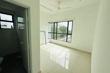 SEIRING RESIDENCE, BANDAR TASIK PUTERI