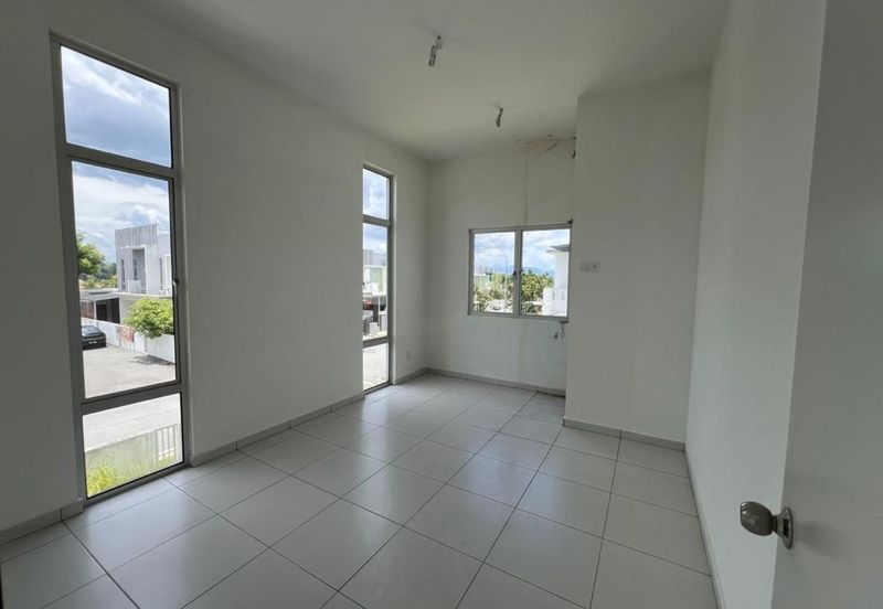 Acacia Park @ Bandar Tasik Puteri