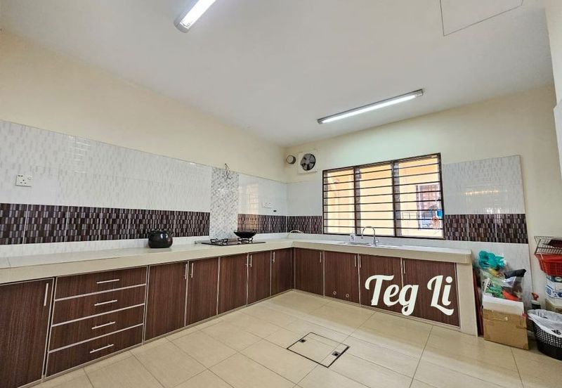 Canal Gardens, Kota Kemuning