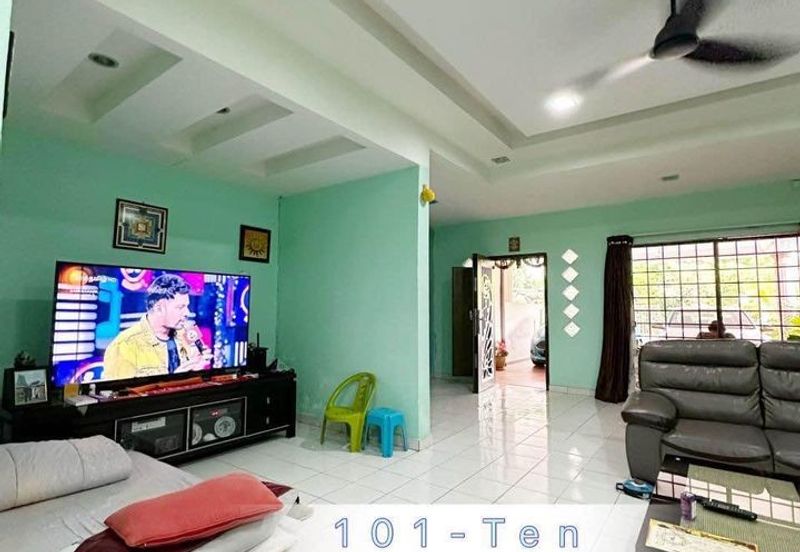 Taman Tepi Sungai ( Taman Teluk Pulai Indah )