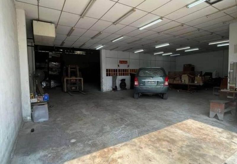 Taman Klang Utama @ Industrial