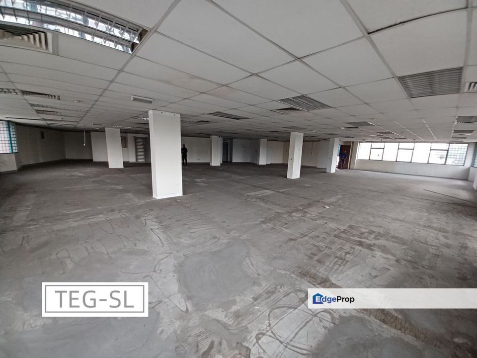 Highly visible Mainroad 7 Storey Wisma Building @ Klang Town, Selangor, Klang