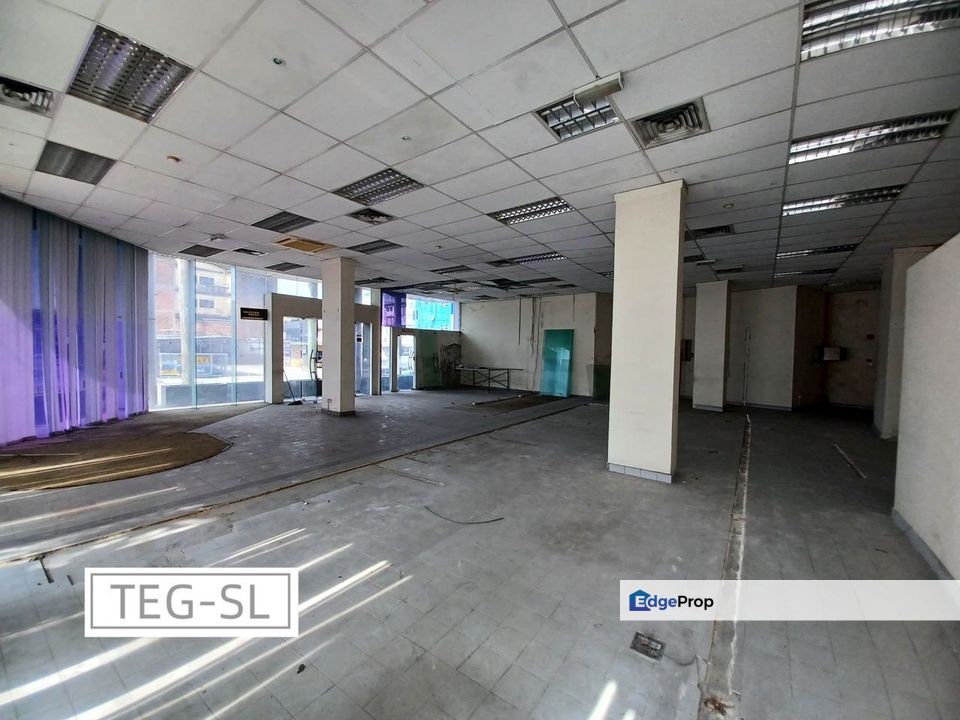 Highly visible Mainroad 7 Storey Wisma Building @ Klang Town, Selangor, Klang