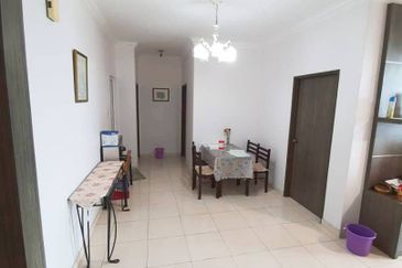 Sri Samudera Seaview Residence Suites