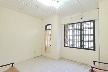 Aloha Tower Condominium