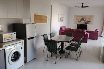 Kings Bay Country Garden @Danga Bay