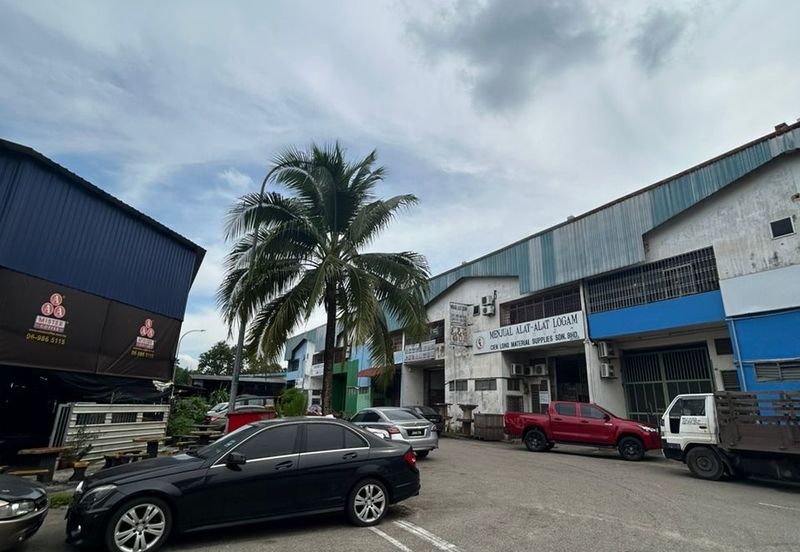 Taman Perindustrian Desa Plentong