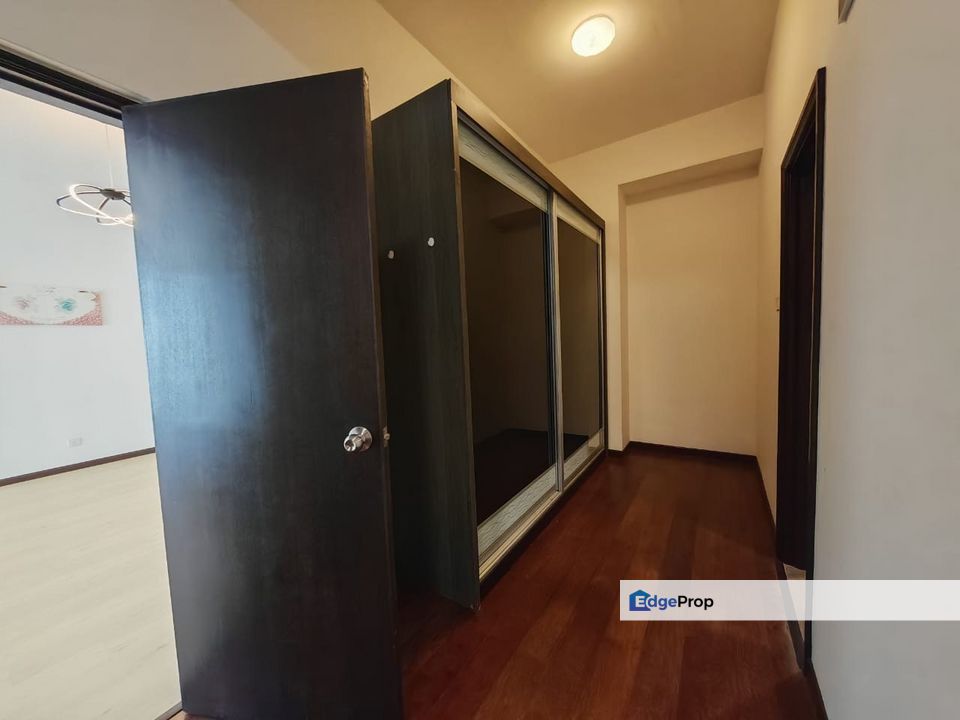 Apartment Taman Molek Regency Sale Johor Bahru , Johor, Johor Bahru