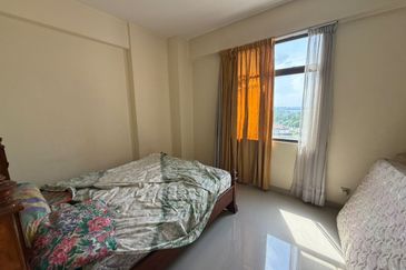 Aloha Tower Condominium