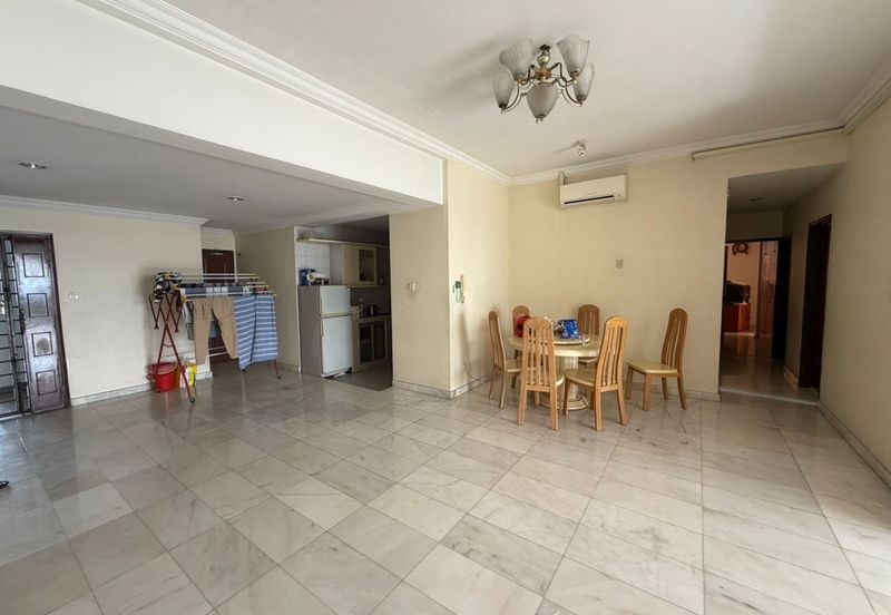 Aloha Tower Condominium