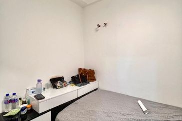 Aloha Tower Condominium