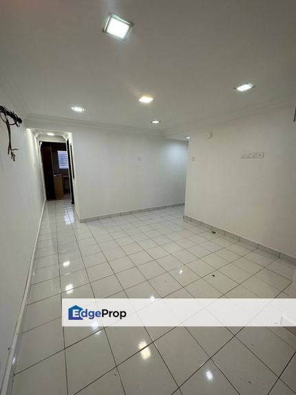 Jalan Suria Seri Alam Johor Bahru Permas Jaya House Sale , Johor, Masai