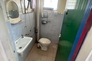 Pangsapuri Sri Ilham, Bandar Baru Seri Alam