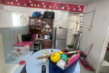 Pangsapuri Sri Ilham, Bandar Baru Seri Alam