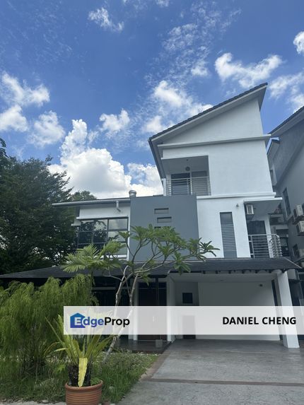 Elegant Semi Detached in Bukit Jelutong, Selangor, Bukit Jelutong