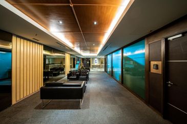 Menara HLX (formerly Menara HLA)