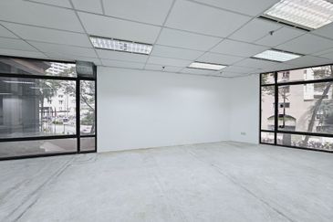 Menara HLX (formerly Menara HLA)