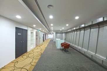 Menara HLX (formerly Menara HLA)