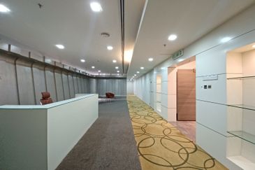 Menara HLX (formerly Menara HLA)