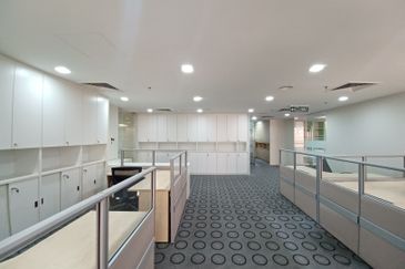 Menara HLX (formerly Menara HLA)