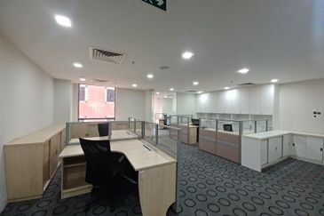 Menara HLX (formerly Menara HLA)