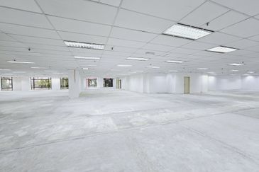 Menara HLX (formerly Menara HLA)