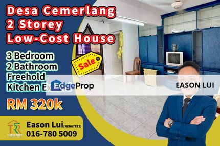 For Sale / Desa Cemerlang / Double Storey Low-Cost House / Kitchen Extended, Johor, Ulu Tiram