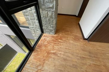 Cube On Hill ( Taman Bukit Pulai )