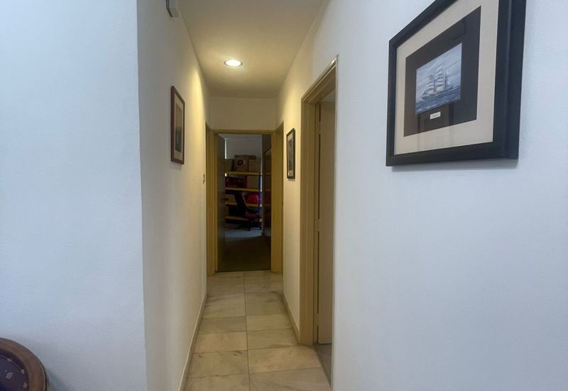 Aloha Tower Condominium