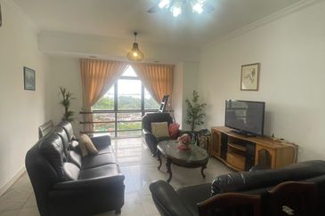 Aloha Tower Condominium