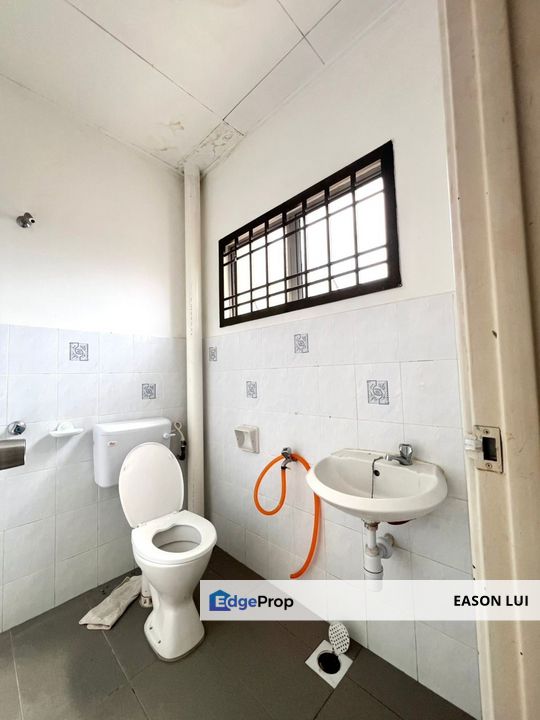 Sri Saujana - 2 Storey Terrace House For Sale, Johor, Kota Tinggi