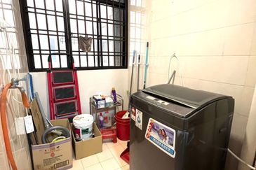 Prima Regency (Savoy Court)