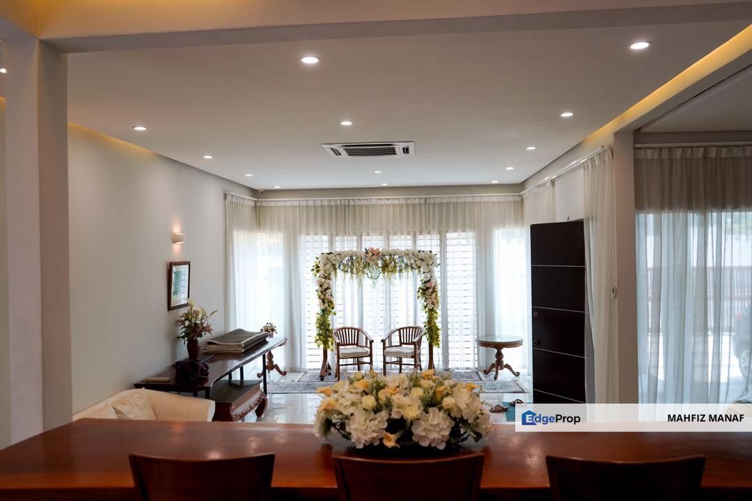 Beautiful Double Storey Bungalow for Sale, SS7, Kelana Jaya, Petaling Jaya, Selangor, Petaling Jaya