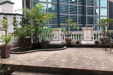 Corinthian Condominium