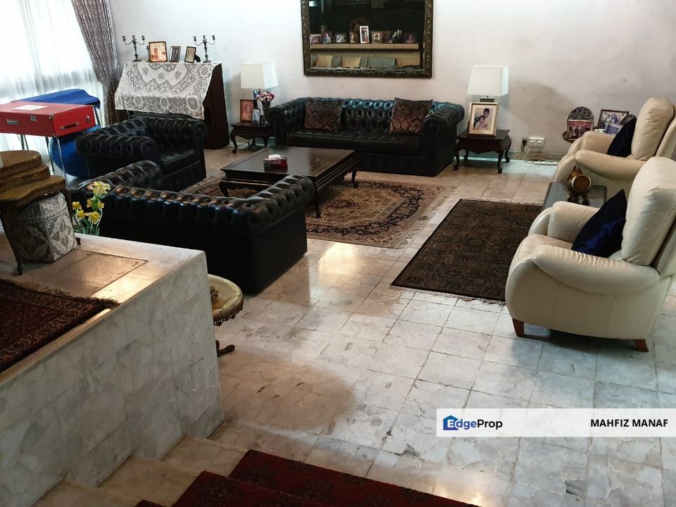 Damansara Heights Bungalow with Big Land , Kuala Lumpur, Damansara Heights