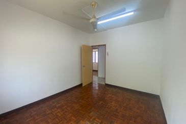 Putra Permai Apartment