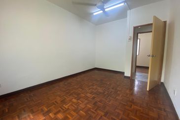 Putra Permai Apartment