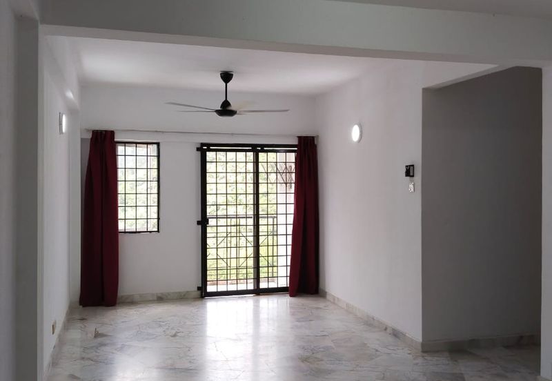 Menara Jade (Jade Tower), Taman Bukit Indah