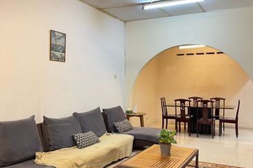 Happy Garden (Taman Gembira)