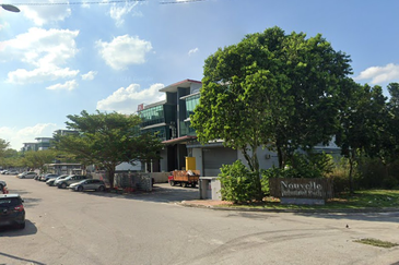 Nouvelle Industrial Park