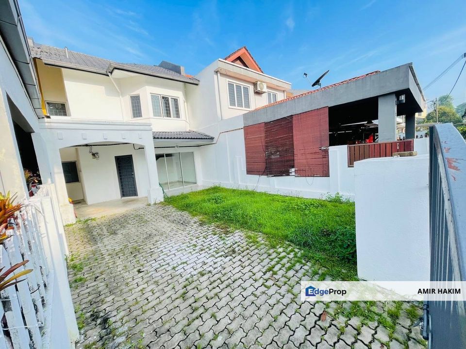 Double Storey Terrace Seksyen 6 Kota Damansara, Selangor, Kota Damansara