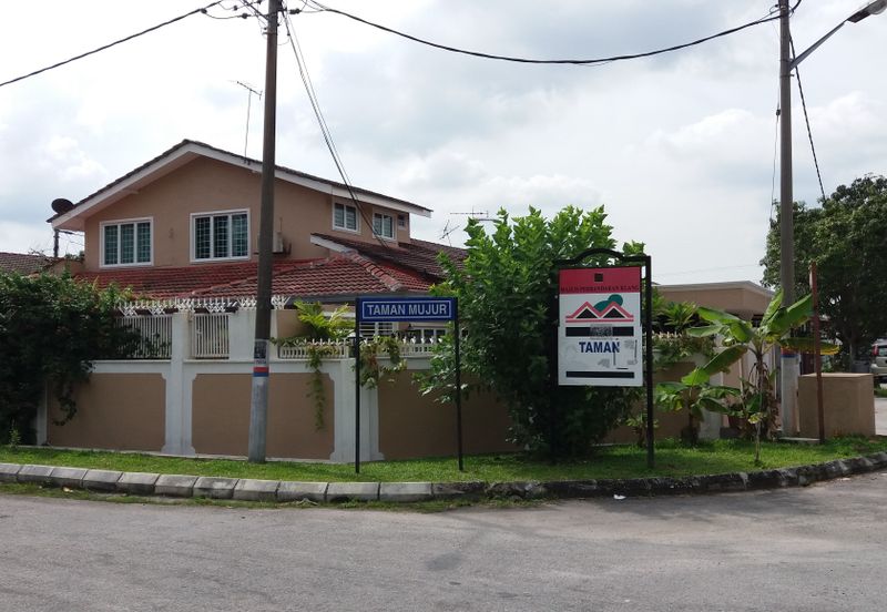 Single Storey Intermediate Terrace House - Jalan 20 - Taman Mujur - Klang